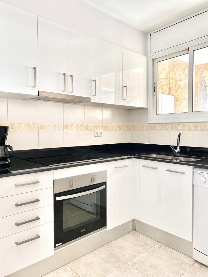 Appartement Devant La Plage Росес Екстериор снимка