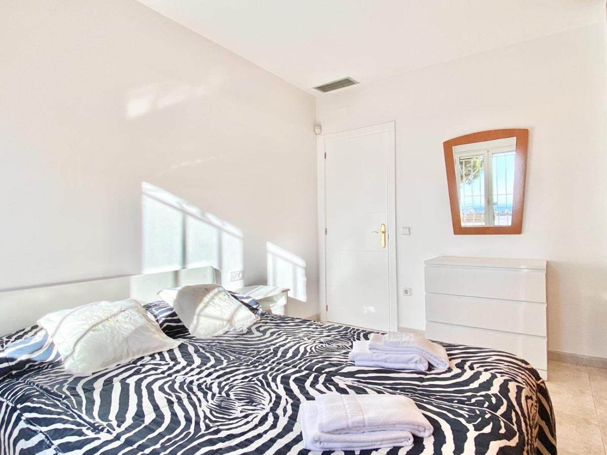 Appartement Devant La Plage Росес Екстериор снимка